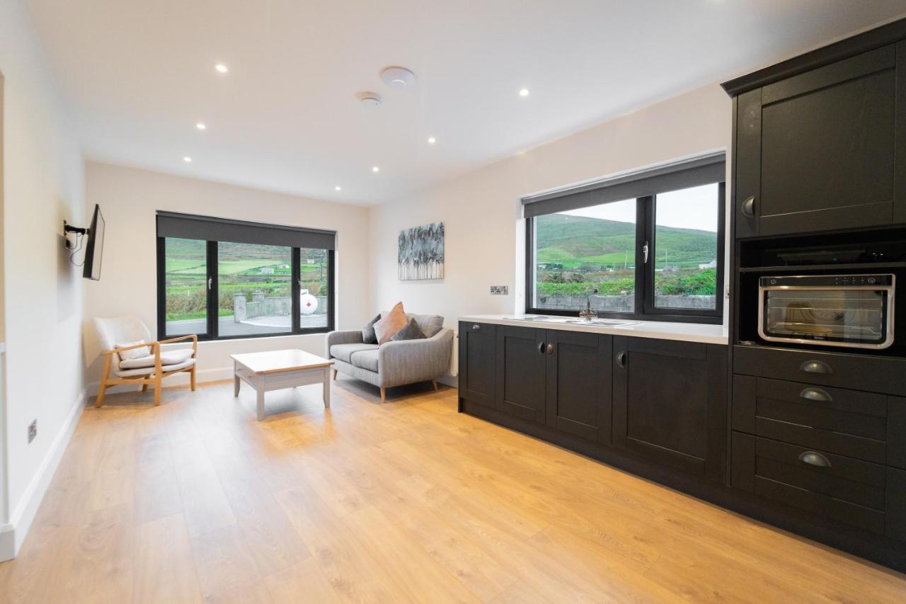 Dingle Way Snug, Luxury Apartment Extérieur photo