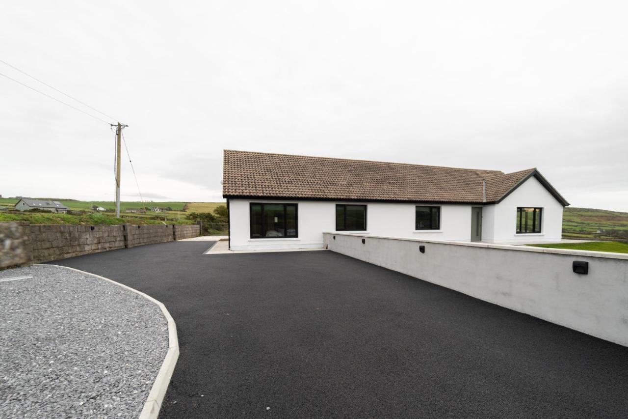 Dingle Way Snug, Luxury Apartment Extérieur photo