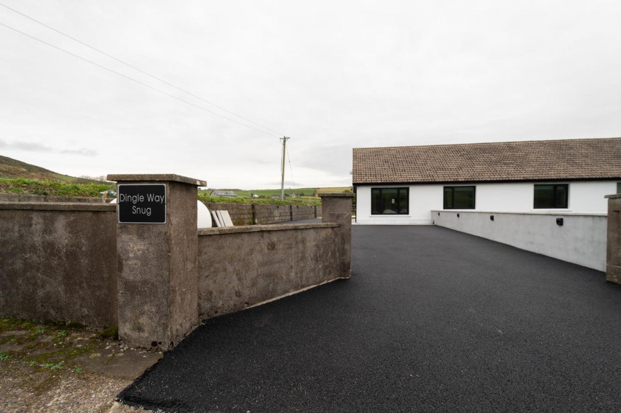 Dingle Way Snug, Luxury Apartment Extérieur photo